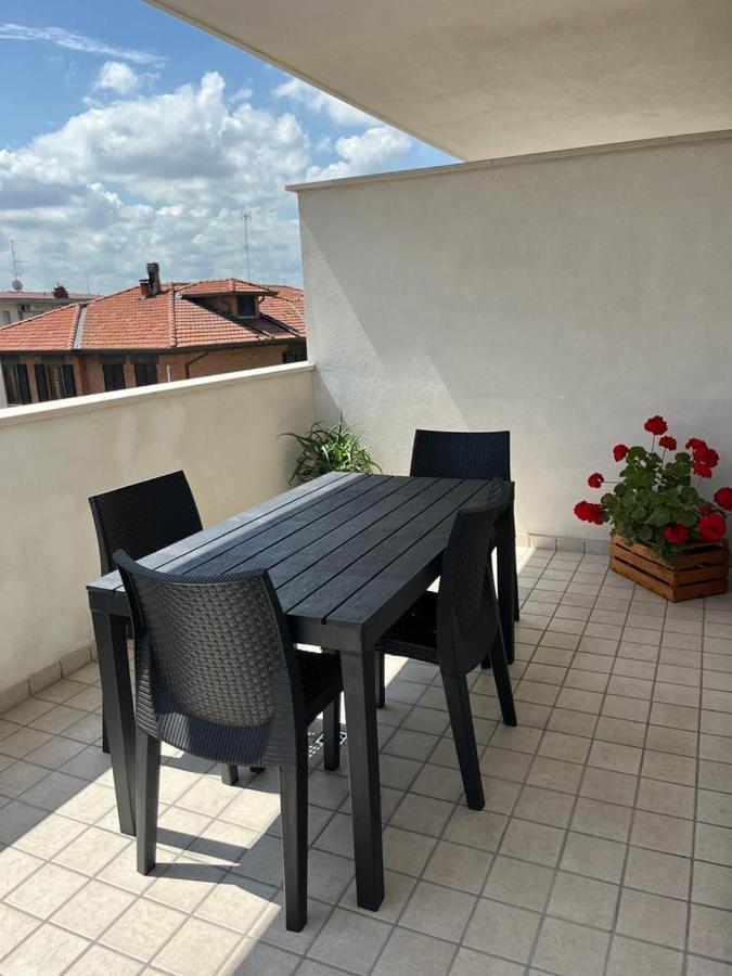 Apartamento Hogar Mami Rímini Exterior foto